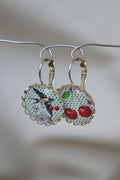 Hirondelle & cerises sur pois La Vieille Fille