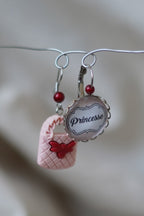 Boucles d'oreilles dépareillées La Vieille Fille