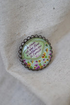 Broche la pensée est une fleur