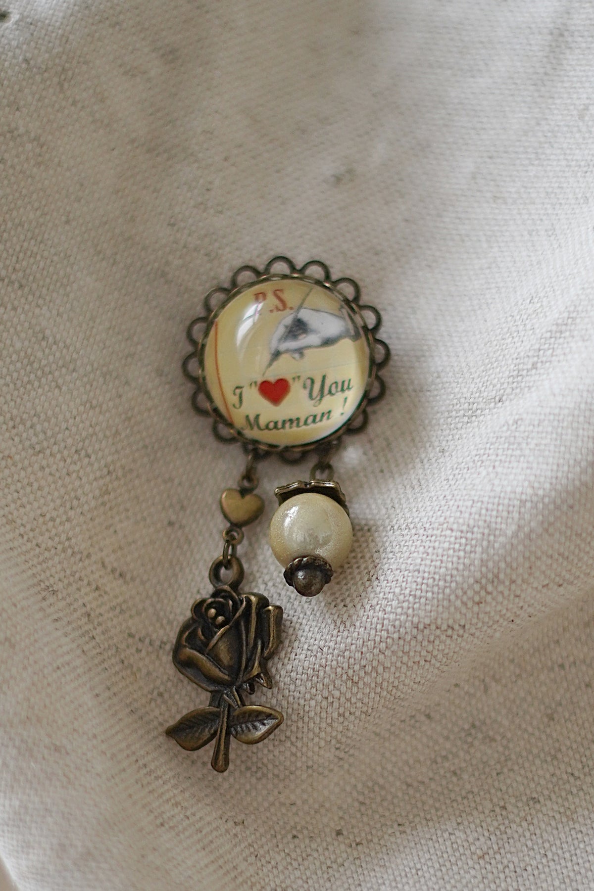 Broche Je t'aime Maman