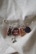 Broche je peux pas j'ai chocolat