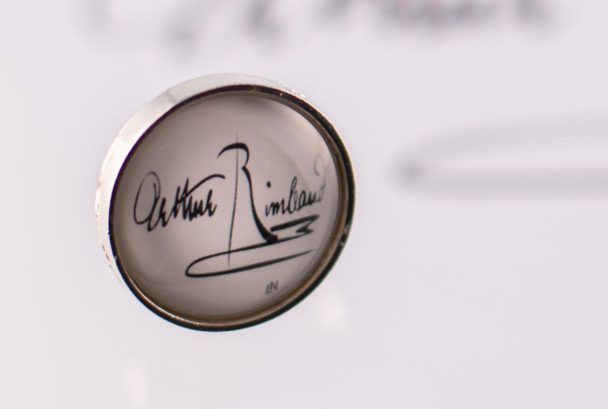 Bague cabochon ronde Arthur RIMBAUD bijou littérature Collection : Signature