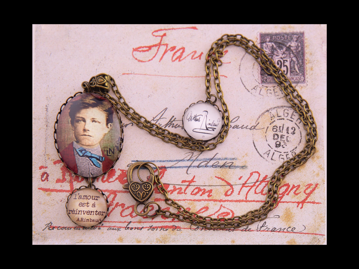 Collier bronze Arthur Rimbaud bijou littéraire cabochon Collection : Les Ardennes