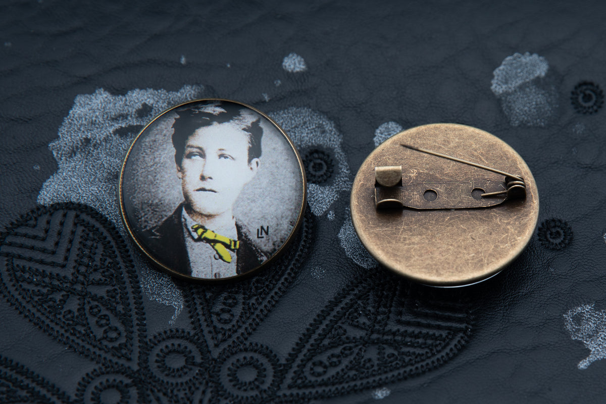 Broche bronze littéraire poème  "Délire II"  Collection : Une saison en enfer