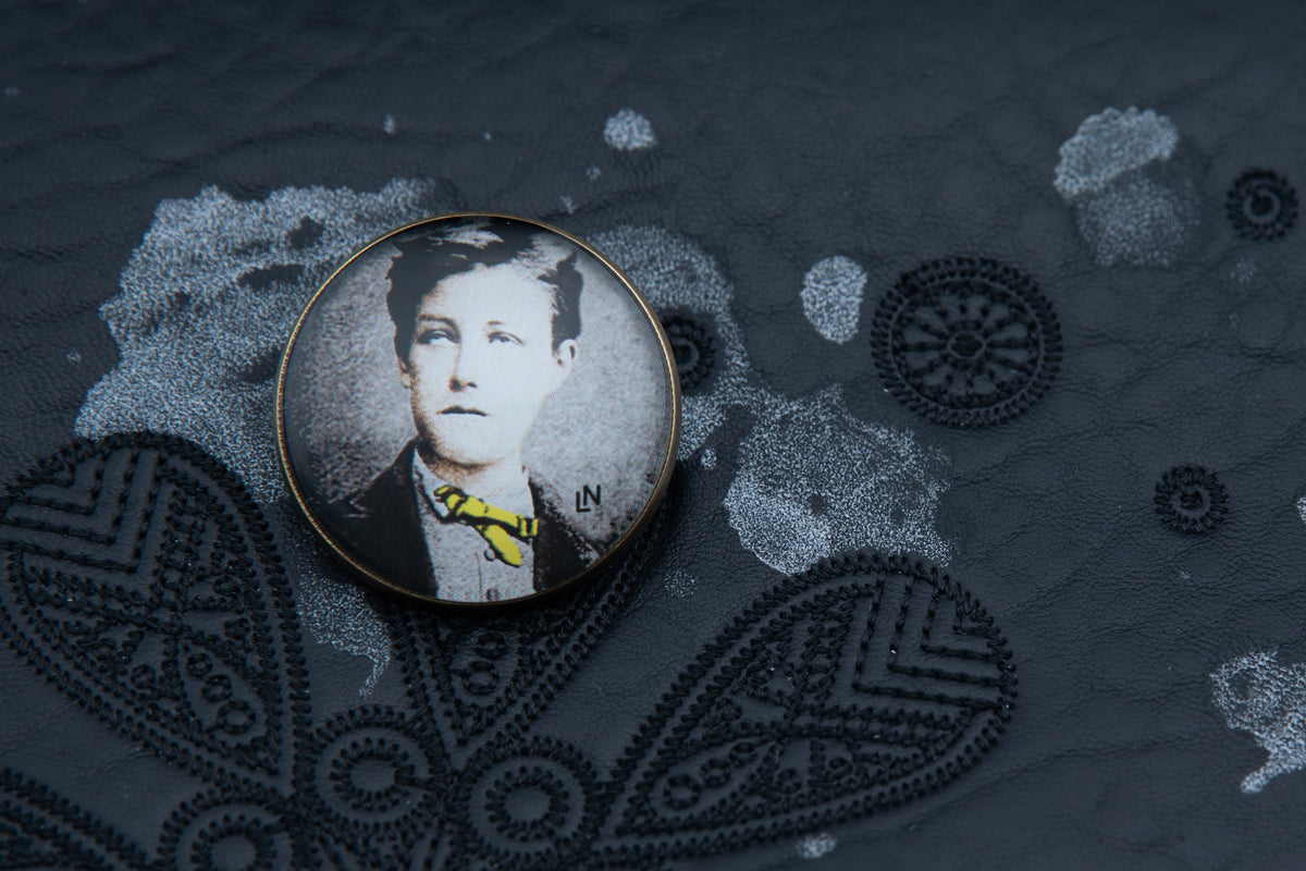 Broche bronze littéraire poème  "Délire II"  Collection : Une saison en enfer