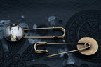 Broche bronze littéraire poème "DELIRES II" Collection : Une saison en enfer