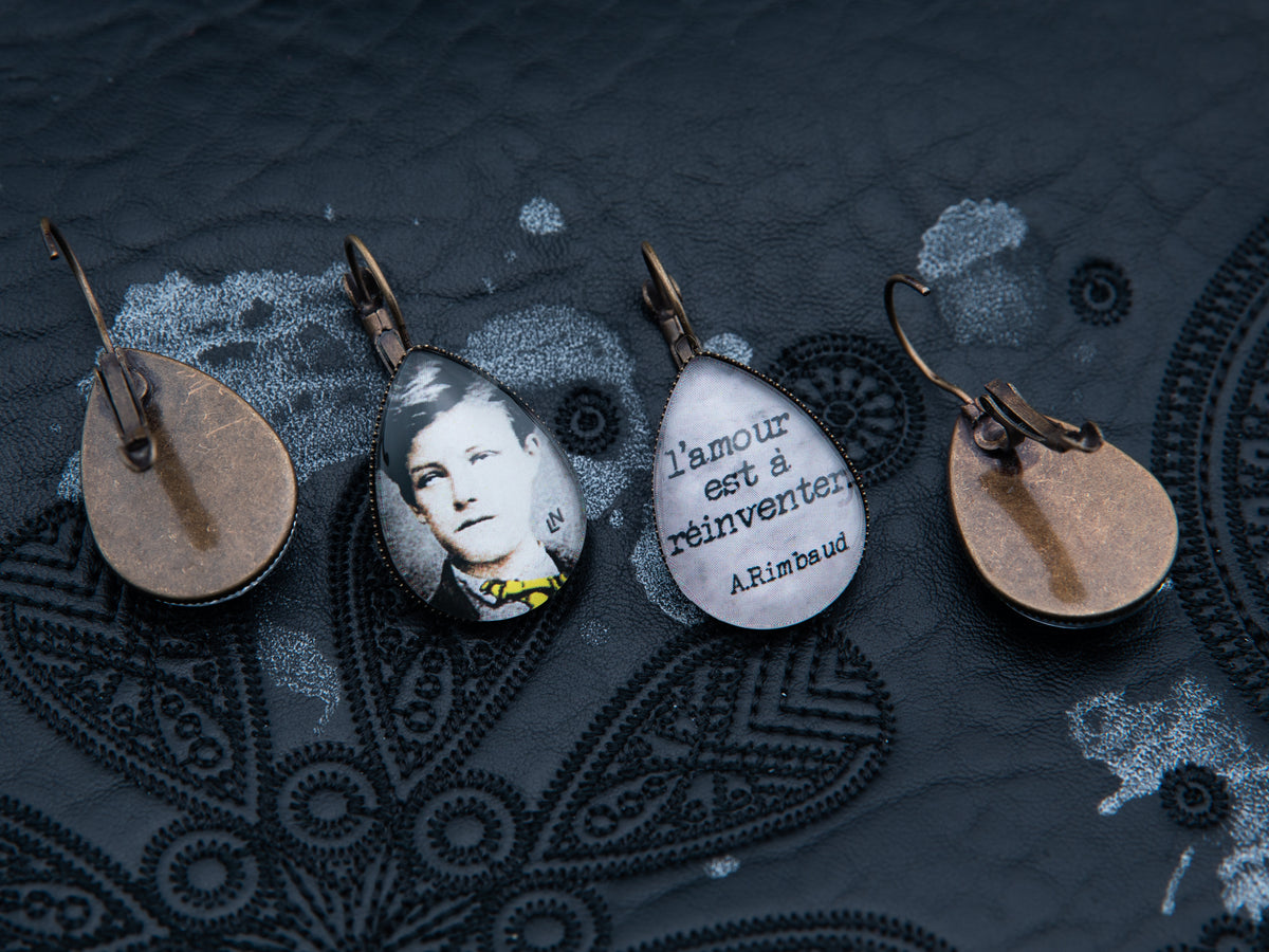 Boucles d'oreilles gouttes bronze "ADIEU". Collection une saison en enfer