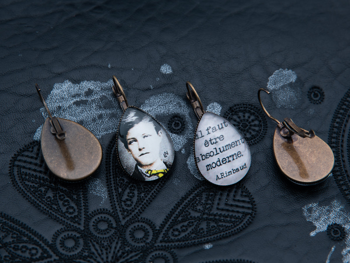 Boucles d'oreilles gouttes bronze poème "ADIEU". Collection une saison en enfer