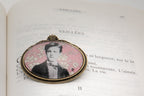 Broche bronze Arthur RIMBAUD bijou littéraire Rose fond liberty cabochon Collection les illuminations poème "VEILLEE"
